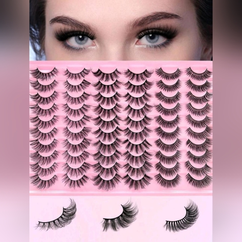 Voluminous Black False Eyelashes 30 Pairs